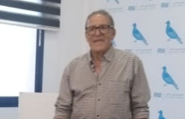 الدرك يلاحق رئيس جماعة تجمعي ظهر في فيديوهات “البورنو” رفقة فتيات