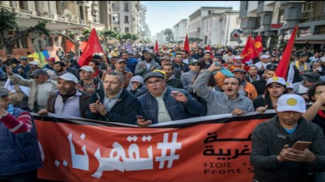 المغرب سيشهد انكماشا اقتصاديا طويل الأمد وغلاء المعيشة يقسو بشدة على المغاربة