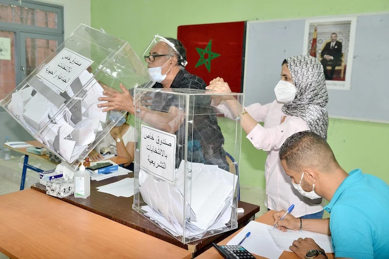 المحكمة تتوصل بنتائج خبرة هواتف عدد من الموقوفين على ذمة تزوير الانتخابات الجزئية بالدريوش