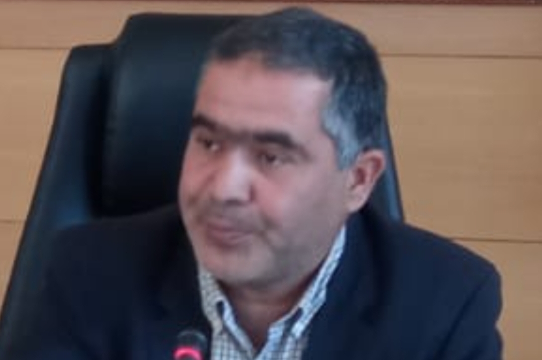 فيديو :    تغول رئيس المجلس الإقليمي للدريوش يتسبب في الهدر المدرسي والتحرش الجنسي بأولاد أمغار