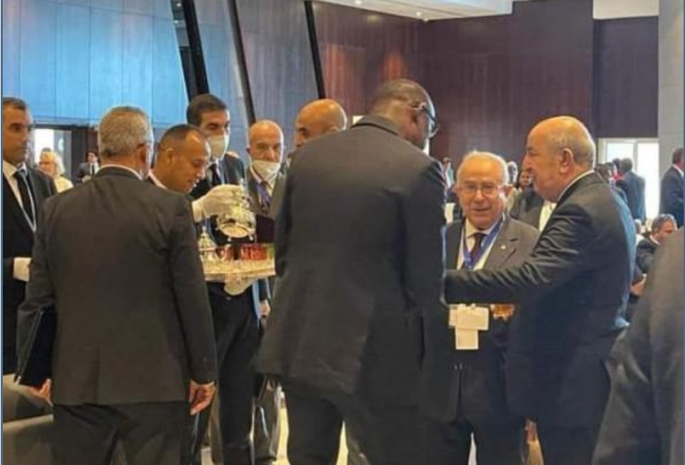 الرئيس الجزائري أكل بشراهة …  تفاصيل إختيار شركة مغربية لتموين وإطعام رؤساء دول في قمة مؤتمر “كوب 27” بمصر