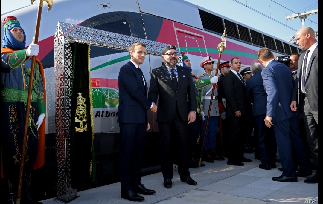 بعد مكالمة ماكرون مع الملك … فرنسا تفوز بصفقة ضخمة لإنجاز خط القطار السريع TGV بين القنيطرة ومراكش