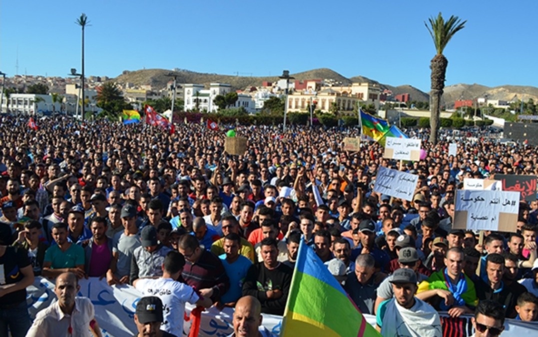 بدل تركهم عرضة للدمار النفسي … مطالب بإدماج معتقلي حراك الريف السابقين وخلق مشاريع إنمائية لهم