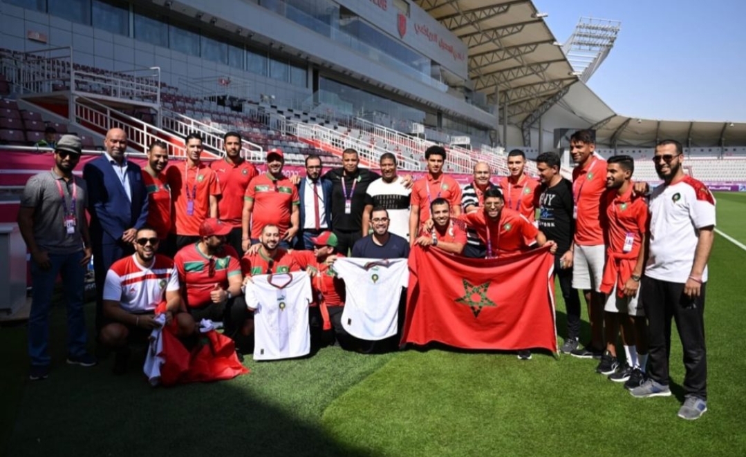 فيديو :     لقاء حار لبعض لاعبي المنتخب الوطني مع الجماهير المغربية بقطر