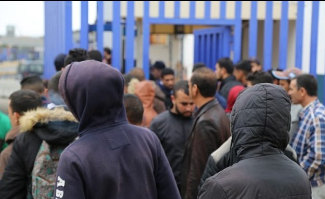 البرلماني توحتوح يسائل وزيري الداخلية والخارجية عن تعقيدات العبور من وإلى مليلية عبر معبر بني أنصار