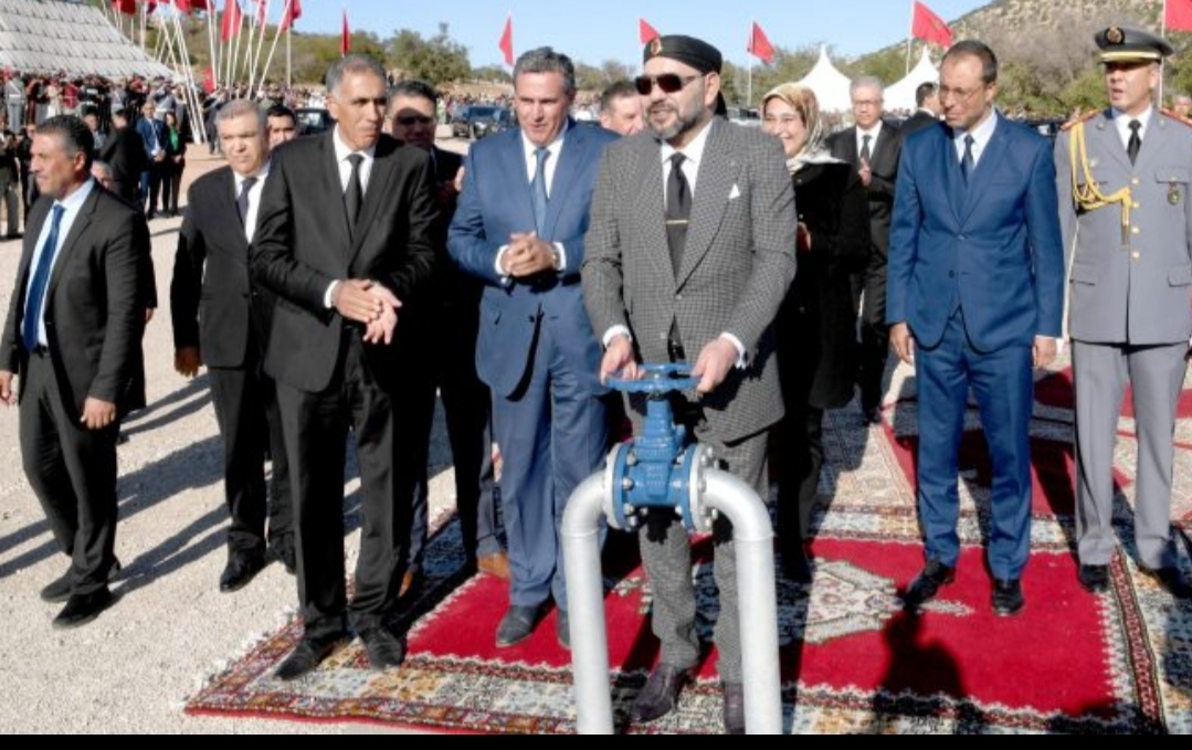 قرار الحكومة بإحداث شركات جهوية لتوزيع الكهرباء و الماء يلقى معارضة شديدة