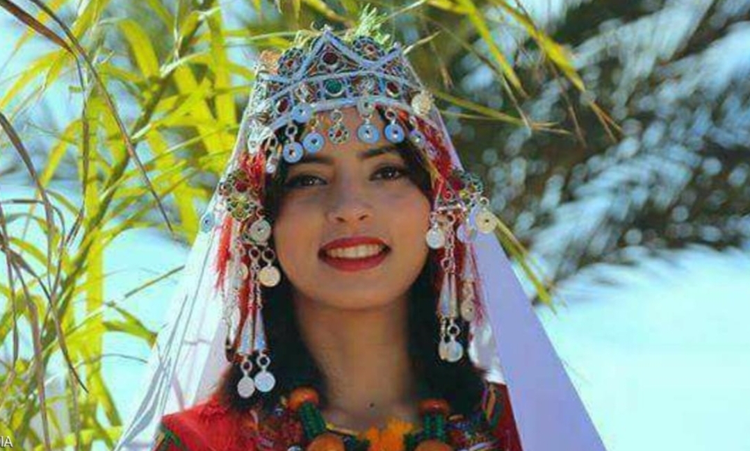 رويترز:    رغم الإعتراف الرسمي والميزانيات الضخمة … الأمازيغية في طريقها إلى الإنقراض في المغرب بسبب تحدث الأمازيغ بالعربية