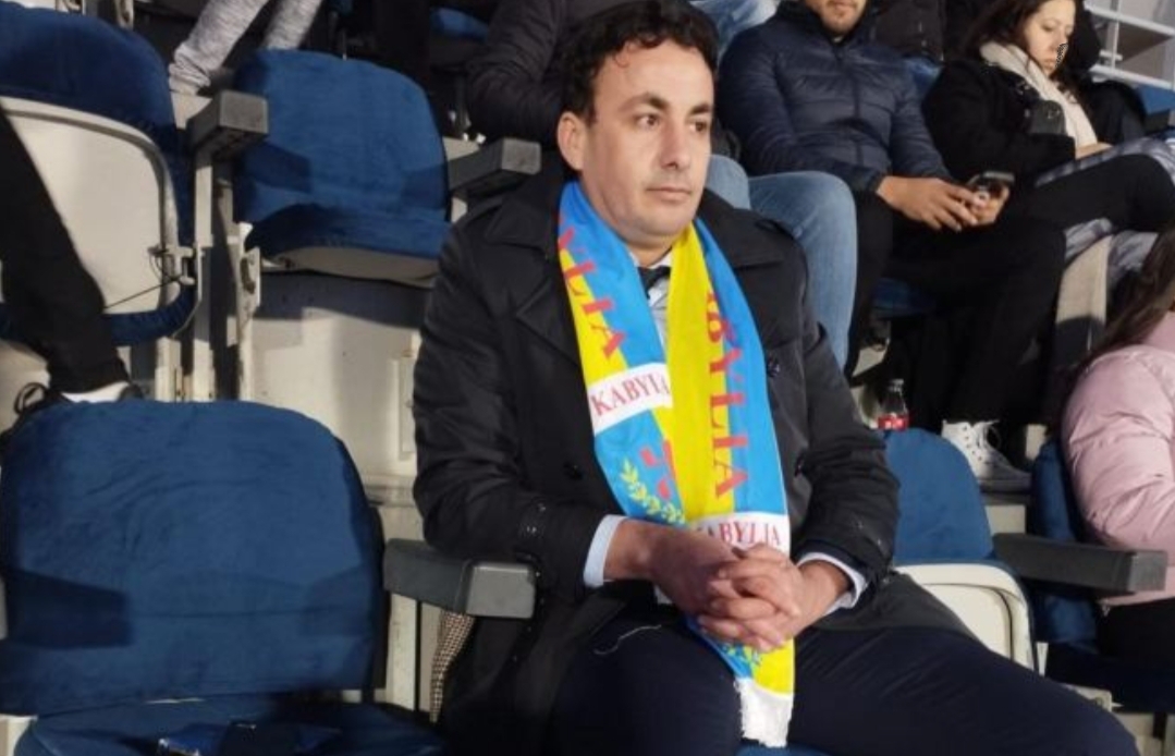مسؤول في جمهورية “القبايل” :    حضرتُ الموندياليتو في طنجة بدعوة مغربية