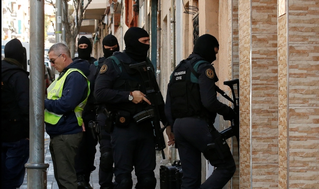 اعتقال مغربي بسويسرا بعد هروبه من سجن برشلونة بعد جريمة قتل