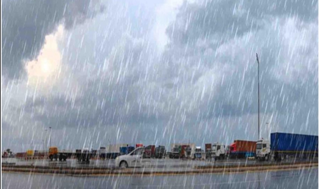 نشرة إنذارية حمراء :     أمطار قوية جدا ورعدية بالمغرب في حدود 150 ملمتر من الأربعاء إلى الجمعة