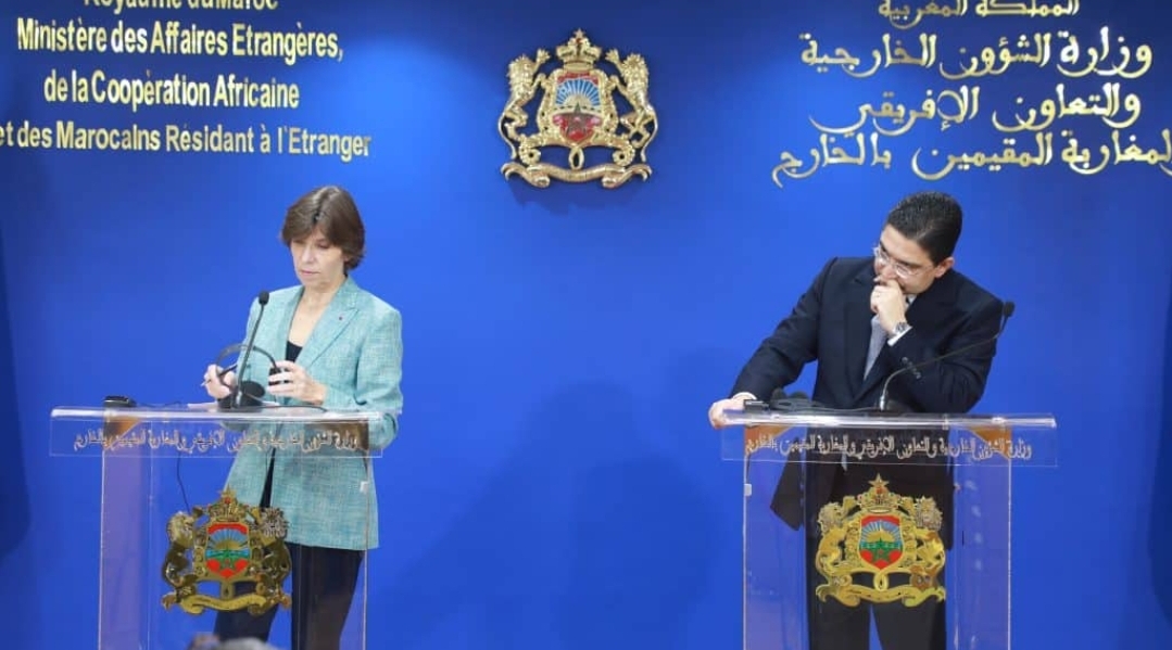 وزيرة الخارجية الفرنسية ذهبت إلى الرباط برسالة “استرضاء”.. لكن مقربا من ماكرون كان وراء قرار البرلمان الأوروبي ليتغير كل شيء