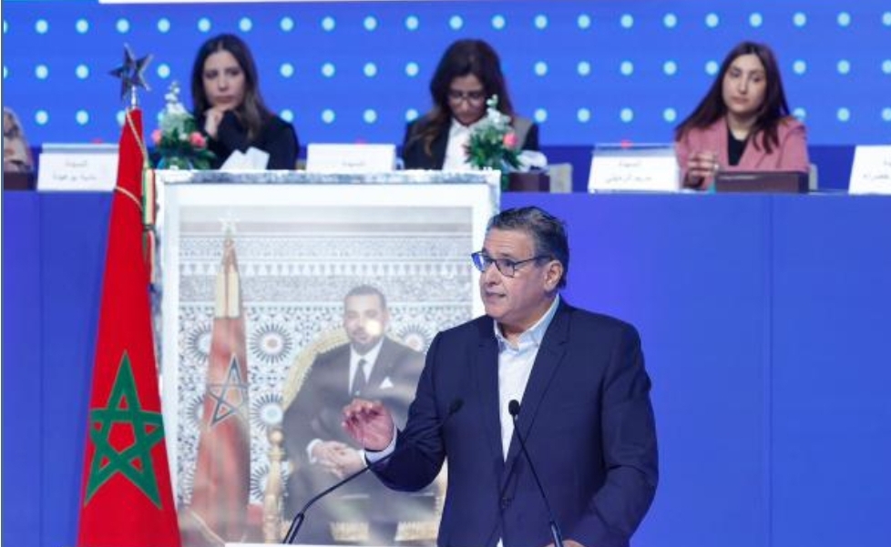 أخنوش يطالب “نسائه” بإصدار “كتاب أبيض” حول ‏مقترحاتهن “لإغراق مدونة الأسرة أكثر ومنع الشباب من الزواج”