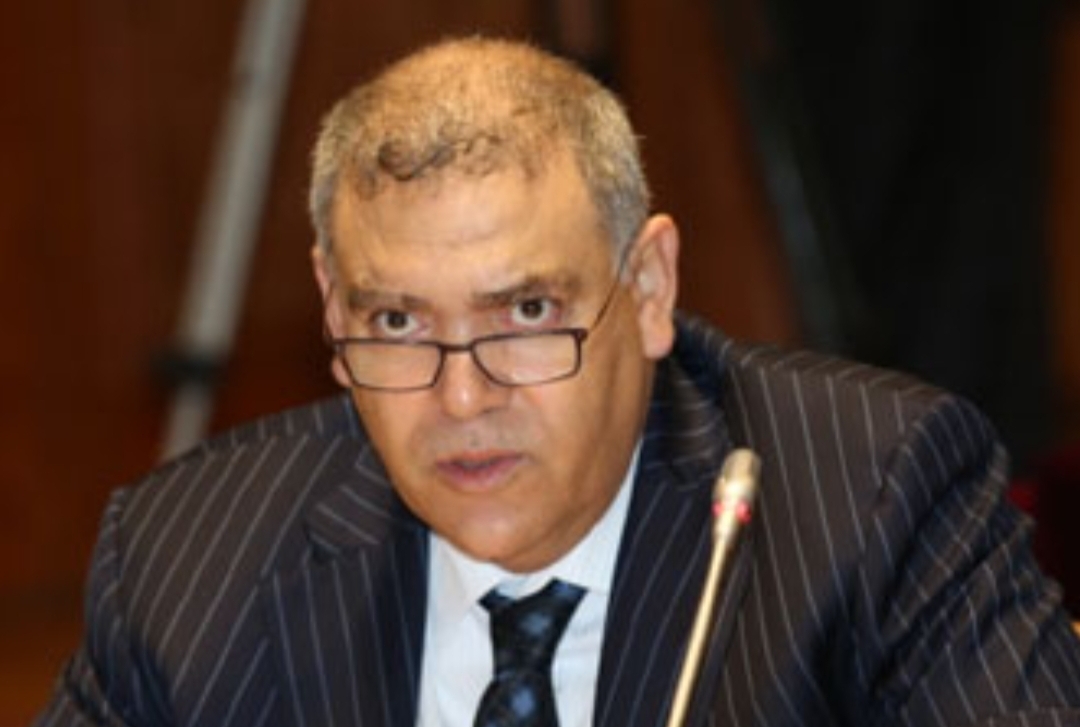 رؤساء أقسام يشتكون إستفزازات وشتائم مسؤول كبير بعمالة إقليم الدريوش