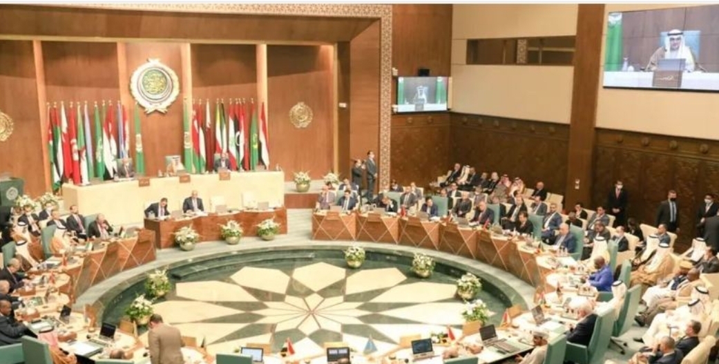 لجنة وزارية عربية تصطف إلى جانب المغرب في مواجهة إيران عبر الجزائر