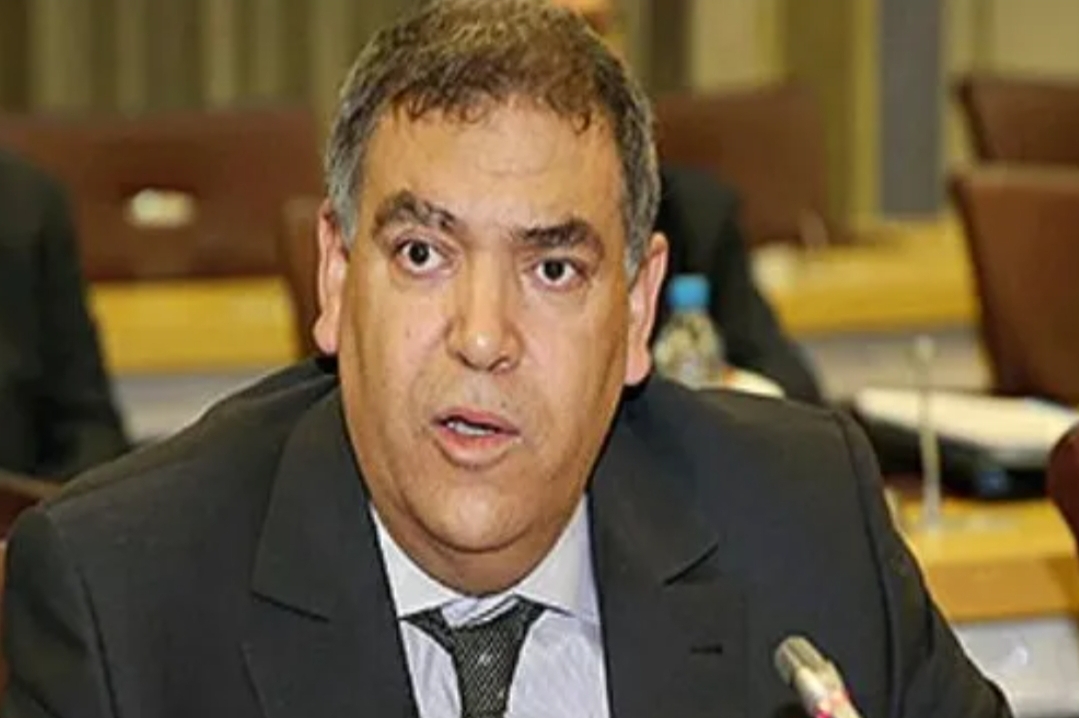 لفتيت يوقف قائدا نواحي سطات ويحيله على المجلس التأديبي