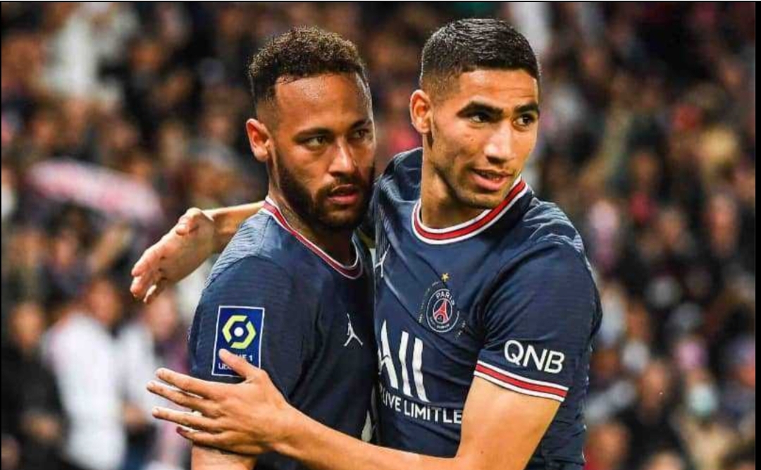 إحتمال كبير لغياب حكيمي ، وهذه هي التشكيلة المرتقبة التي سيلعب بها المنتخب المغربي أمام البرازيل !