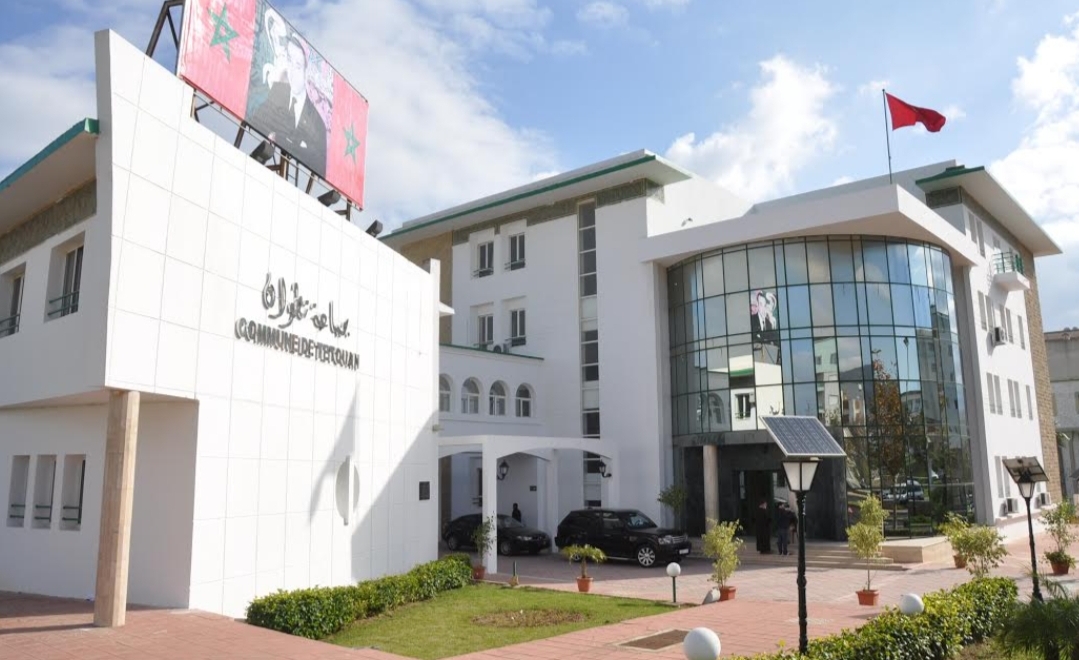 إدانة مستشار بمجلس جماعة تطوان من حزب التراكتور بـ 5 سنوات سجنا نافذة في قضايا النصب والتزوير