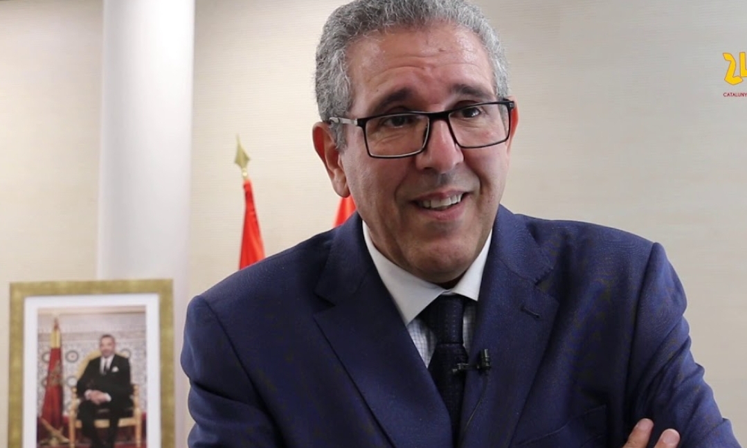 سنتين سجنا لمسؤول بقنصلية المغرب ببرشلونة بسبب سرقته ل 320 مليون والبحث عن موظف إختلس 250 مليون أخرى