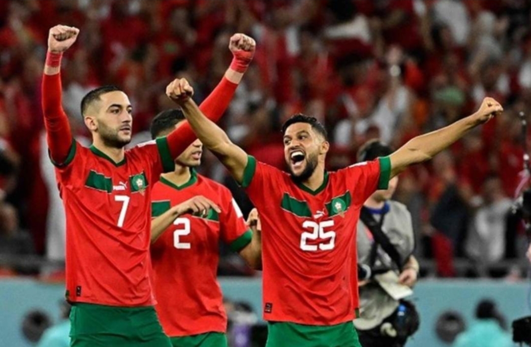 نفاق الإنجليز … بعد تهميشه ، تشيلسي يشيد بلاعبه زياش بعد أداءه مع الأسود أمام البرازيل