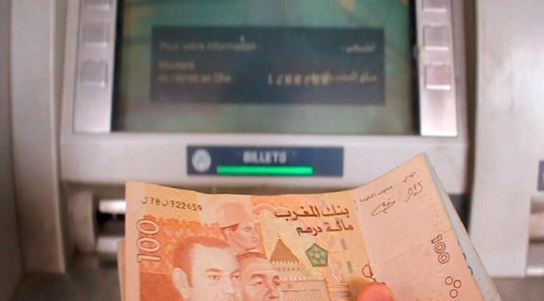 الأبناك تحتاج أسبوعيا لـ 6000 مليار سنتيم من السيولة وانخفاض سعر صرف الدرهم ينبئ بالأسوأ