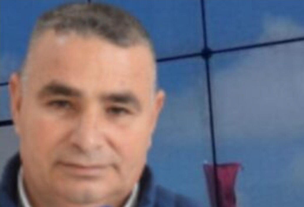 رئيس جماعة بوعرك يتحدى السلطة والقانون ، والأغلبية تهدد بالإستقالة ، وعامل الناظور مطالب بالتدخل