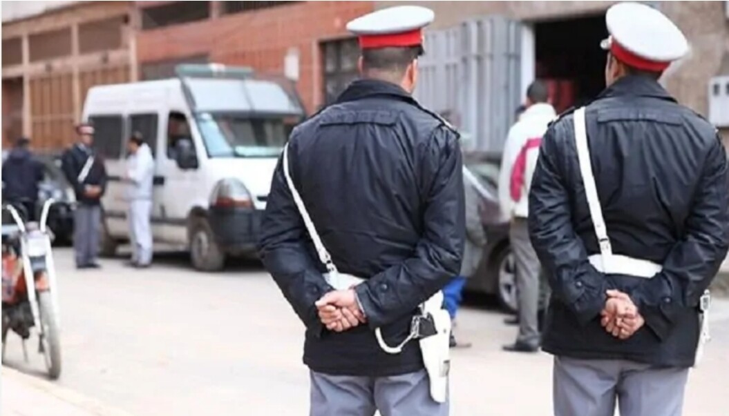 عصابة مخدرات تسبب في توقيف 14 دركيا ومسؤولين كبار في قفص الإتهام