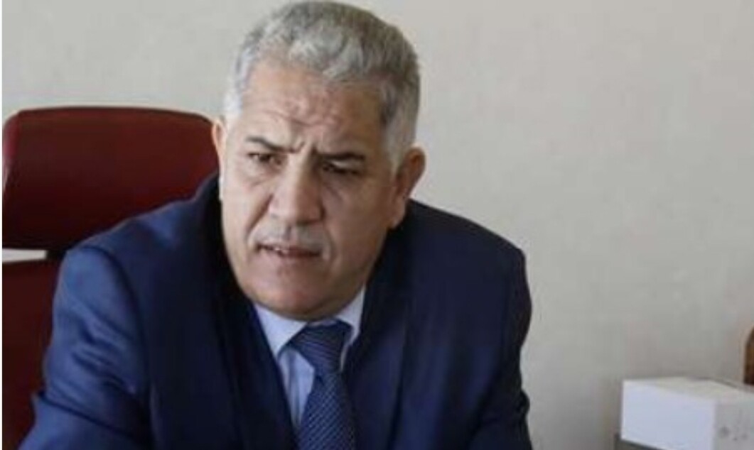 كسبوا ثروات هائلة … وبعد السياسة الصارمة للعمراني المدير العام لإدارة الجمارك ، جمركيون فاسدون بطنجة يقررون الرجوع إلى الله وحج بيته الحرام