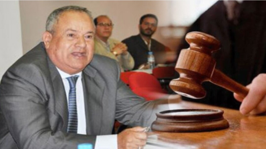 نحسبا لأمر توقيفه خلال محاكمته … البرلماني ورئيس جماعة إيعزانن بالناظور يتخلف عن حضور جلسة 16 ماي أمام جرائم الأموال ويغادر إلى إسبانيا