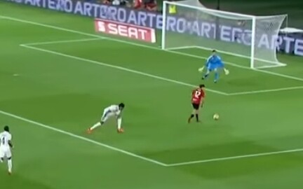 فيديو :      رغم تألقه … الزلزولي ينهزم في نهائي كأس ملك إسبانيا أمام ريال مدريد