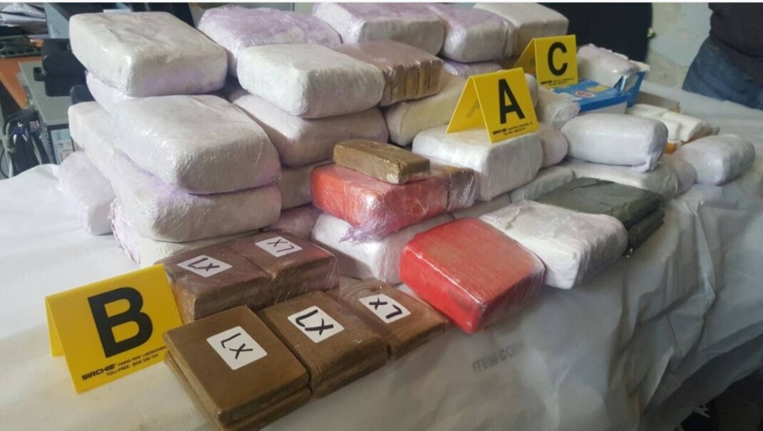 عناصرها في برشلونة وغرناطة ومدن أخرى …  تفكيك شبكة ضخمة لتهريب الكوكايين من هولندا إلى المغرب عبر مليلية