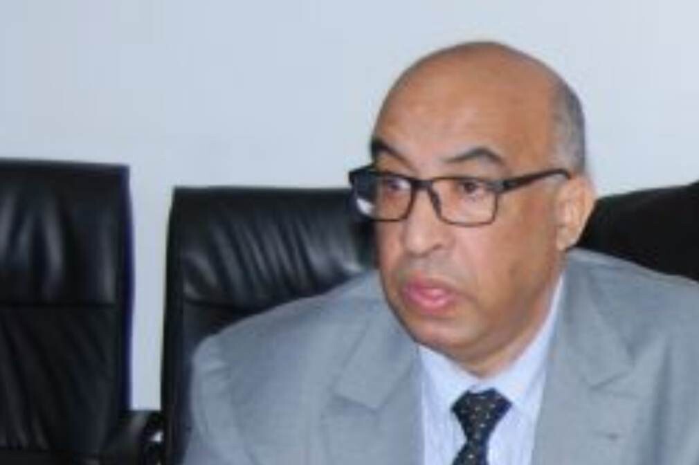 بعد رفضه مرارا … عامل الدريوش يقرر دفع مستحقات مقاولين شيدوا له فيلا فخمة بسلا الجديدة