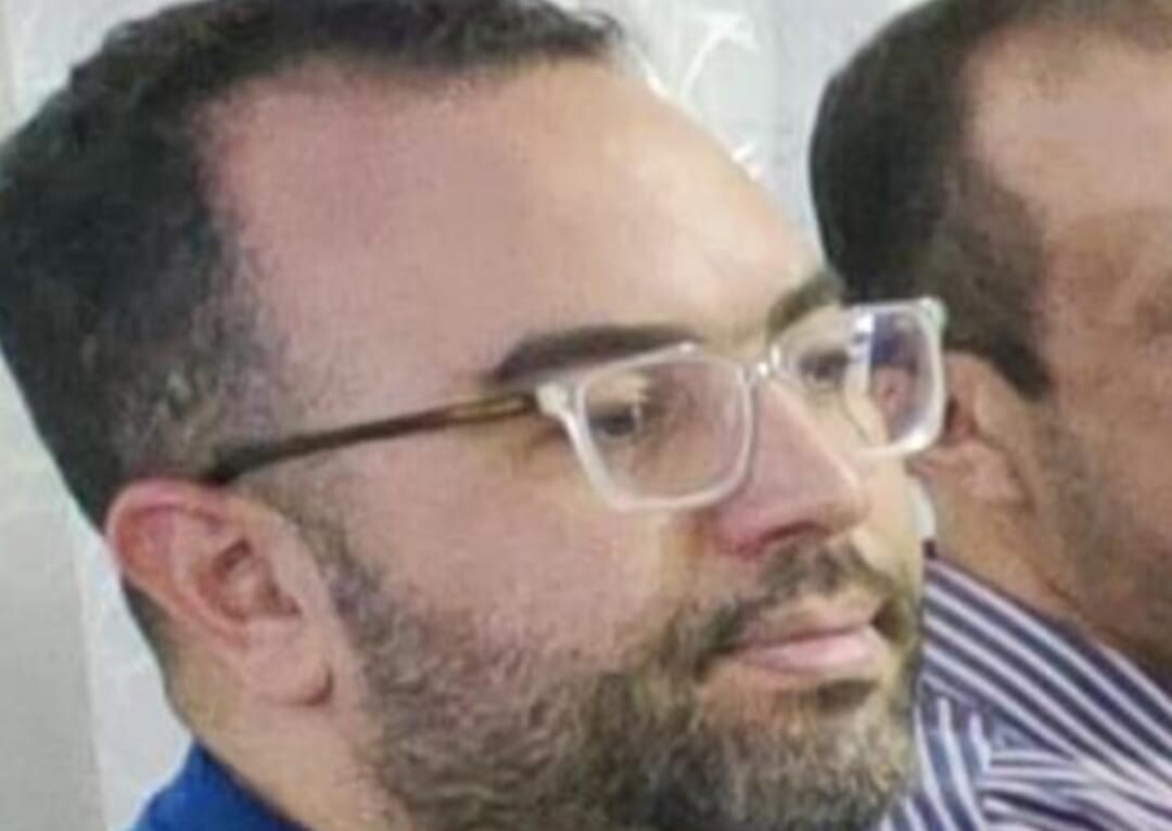 تاجر مجوهرات يحتال على عضوي جماعتي سلوان والناظور وغيرهم في مبلغ 5 ملايير ، ويطير إلى الخارج