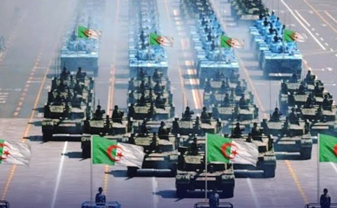 خطير الجزائر تقوم بتعزيز غير مسبوق لجيشها على الحدود مع المغرب
