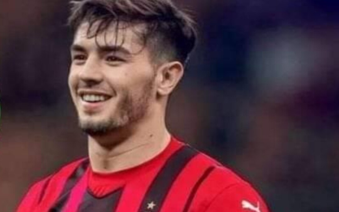 المغربي إبراهيم دياز يغادر الميلان ويعود إلى ريال مدريد