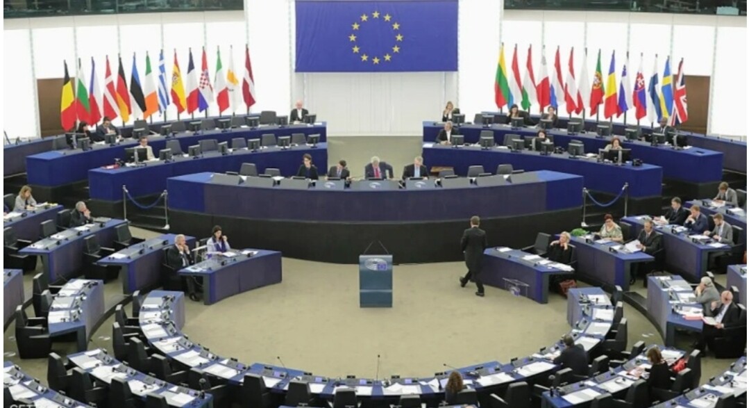 لجنة البرلمان الأوروبي حول “بيغاسوس” تنفي علاقة المغرب بالتجسس