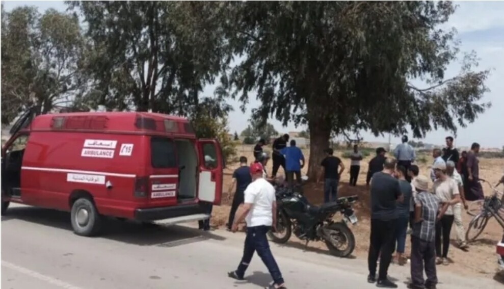 طائش يقتل طفل ويصيب آخر بجروح متفاوتة الخطورة بالعروي ويلوذ بالفرار