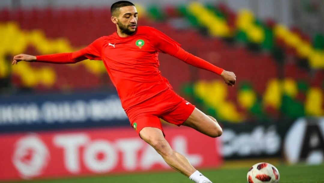 “فيفا” تشيد بزياش …   هو أمهر النجوم الذين مروا في تاريخ الكرة العربية