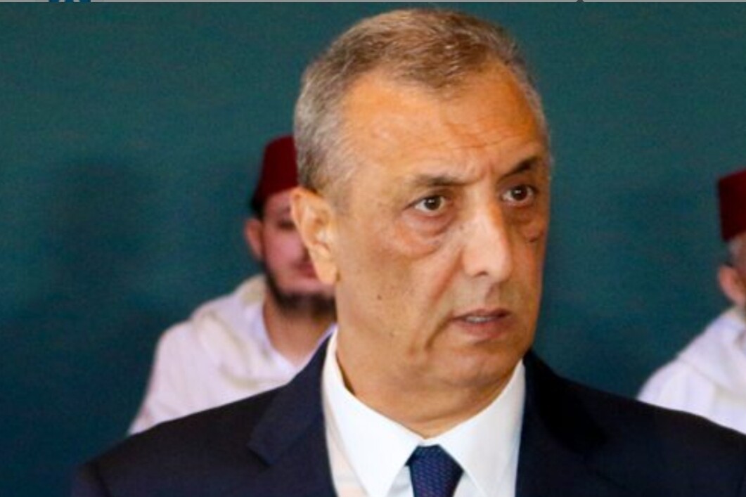 عاجل :      عامل إقليم الحسيمة يقرر إيقاف رئيس جماعة إمزورن بسبب الفساد