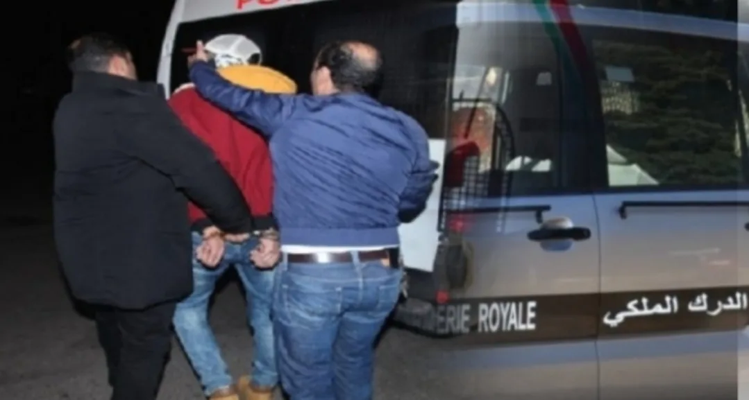 سدود أمنية غير قانونية وإبتزاز وإقتحام منازل دون إذن النيابة …ويستمر مسلسل الفساد بمركز درك بني أدرار بعمالة وجدة