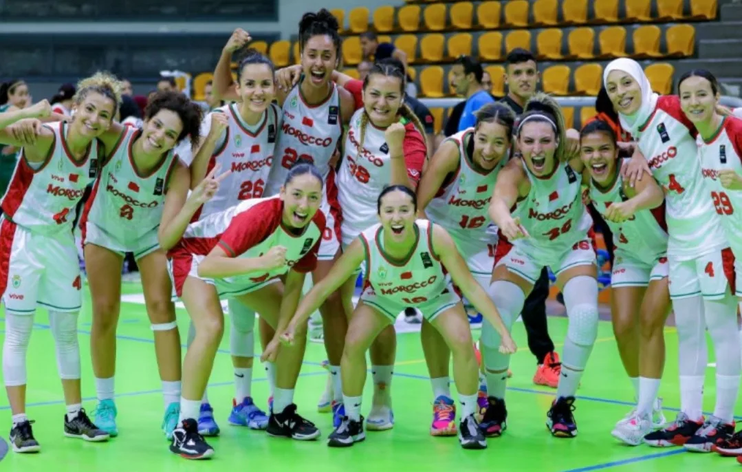 المنتخب المغربي النسوي لكرة السلة يتأهل على حساب الجزائر إلى المباراة النهائية لكأس العرب بمصر