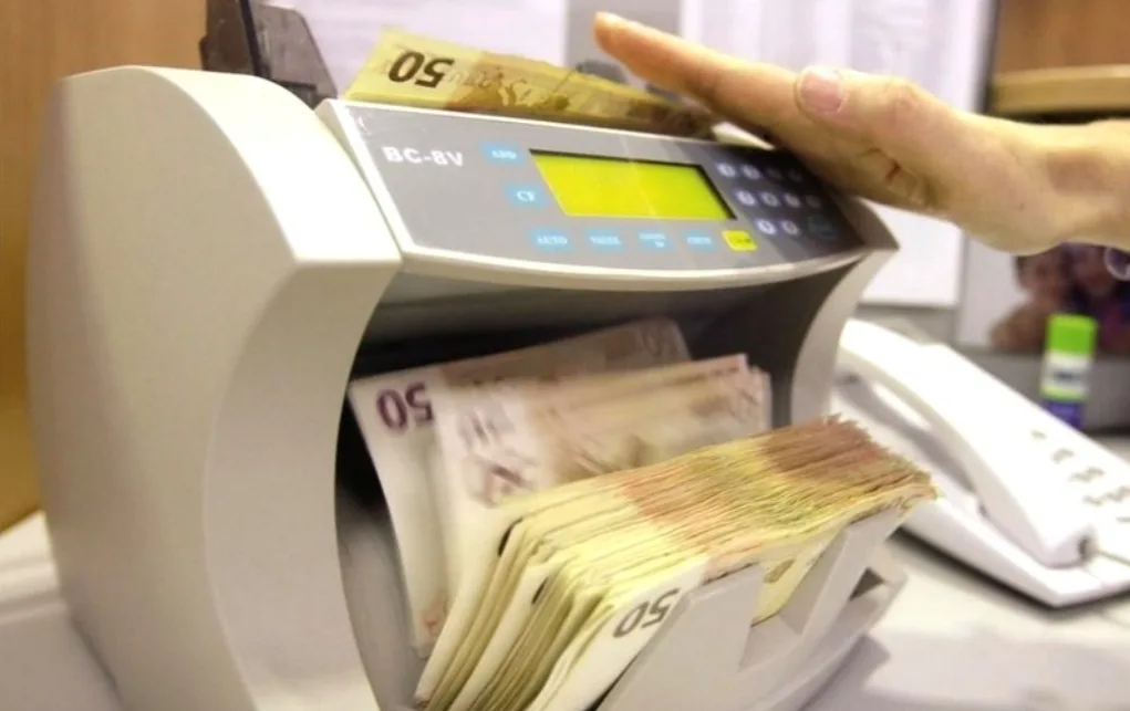 تأجيل الحسم في اتفاقية تبادل المعلومات بين المغرب وأوروبا حول حسابات ومشاريع الجالية المغربية