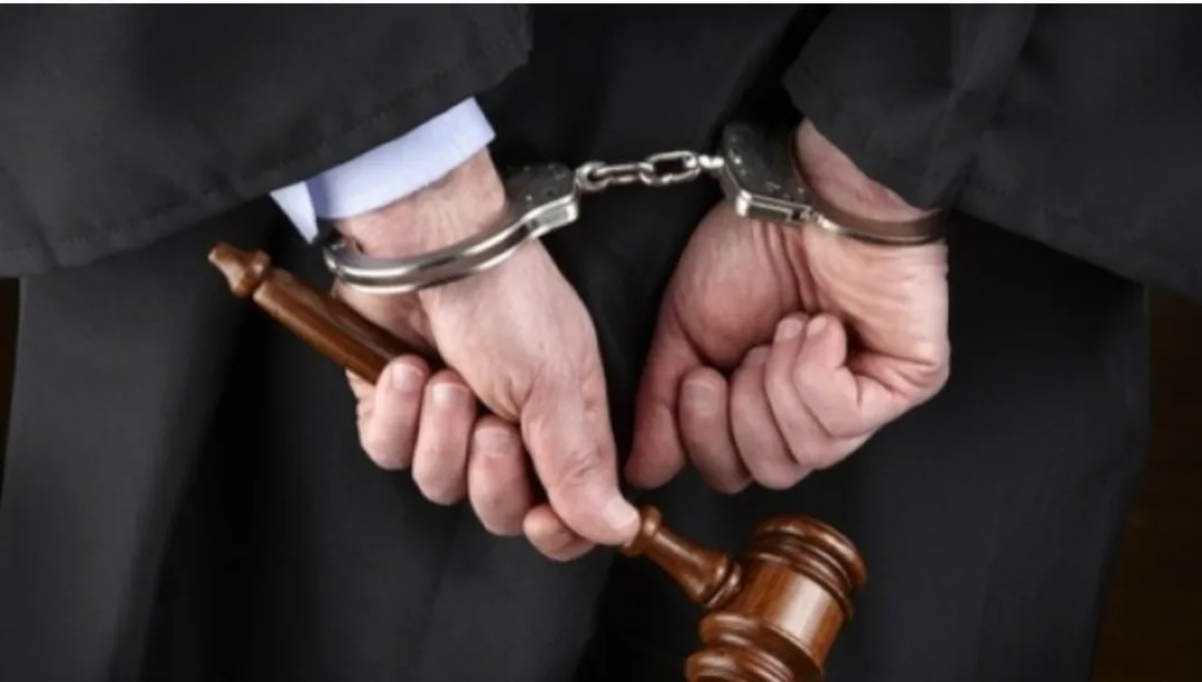 بعد إيداع 5 قضاة السجن … الوكيل العام بمحكمة الاستئناف بالدار البيضاء يلحق ثلاثة محامون بهم في قضايا السمسرة والنصب