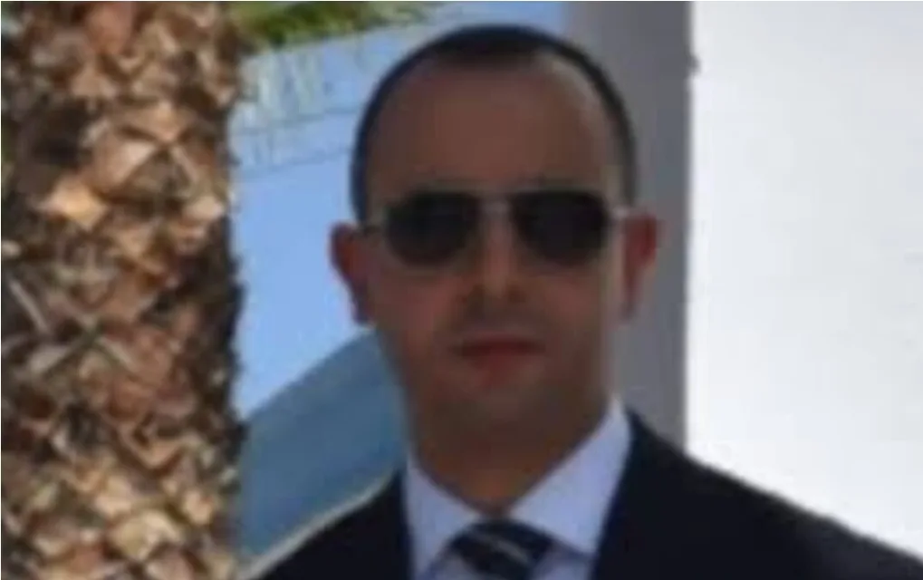 حصري :  وبسبب الفساد … وزارة الداخلية تقرر تجريد قائد ملحق بعمالة الدريوش من مهام السلطة واعتباره موظفا !