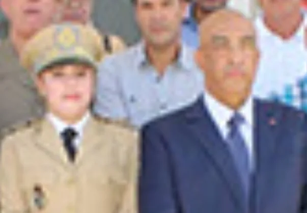 خطير :     قائدة بميضار تصفع مغربي مقيم بألمانيا داخل مقهى بالناظور ، وعامل الدريوش يضغط على النيابة العامة لقلب الحقائق !