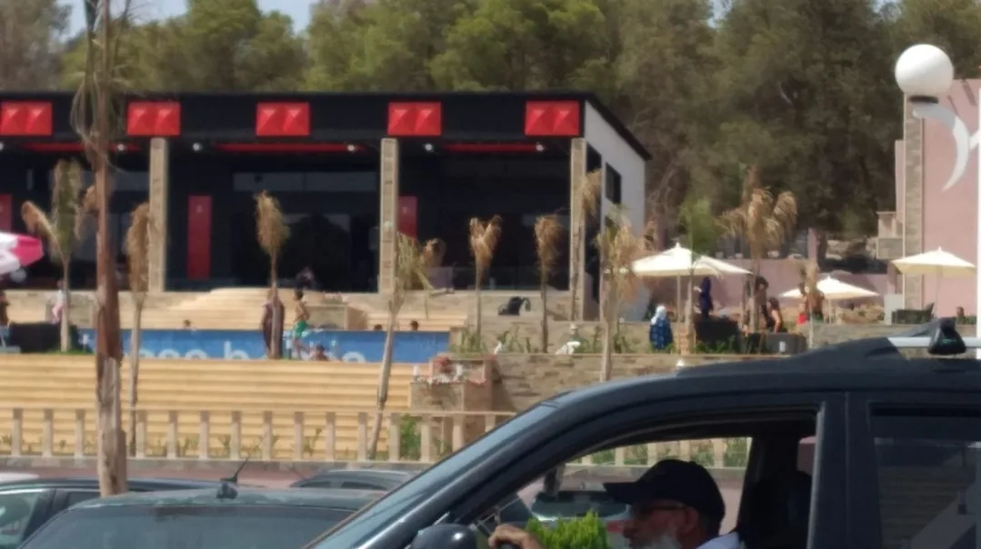 بعلم السلطات … منتجع سياحي بضواحي وجدة تمارس فيه جميع أنواع الرذيلة والفجور