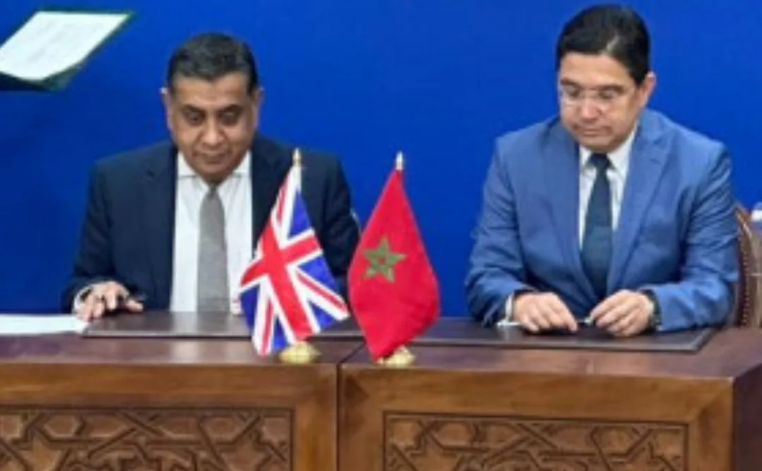 بريطانيا تمهد الطريق نحو الاعتراف بسيادة المغرب على الصحراء