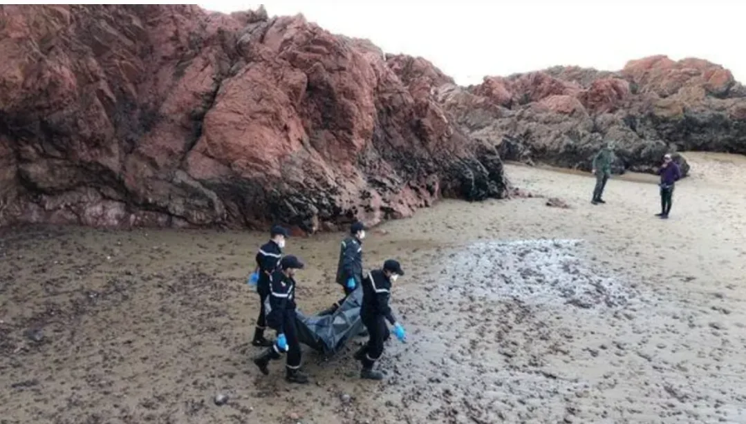 إدانة رئيس جماعة ونائبه وموظفين إثنين ب 40 سنة سجنا بتهمة تنظيم الهجرة السرية والوقوف وراء مقتل واختفاء 31 مهاجرا