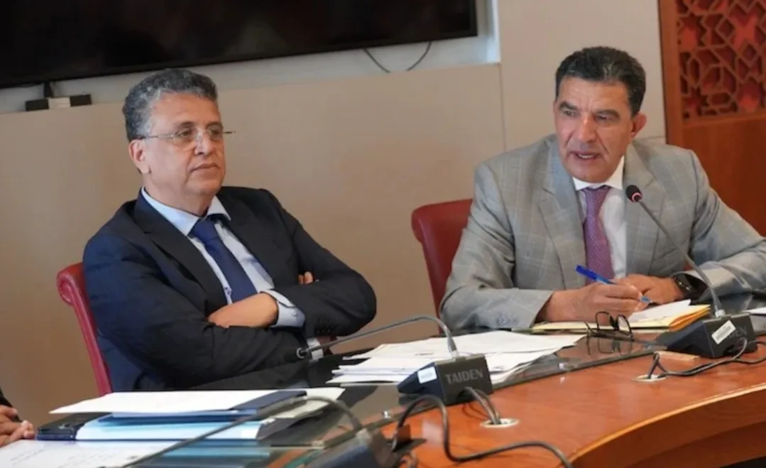 بعد زيارة فريقه لسجن عكاشة … حزب الحركة الشعبية يشكو الإكتظاظ بالسجون ، ومصدر يكشف أن الوزير مبديع يعيش كأمير خلف القضبان !؟