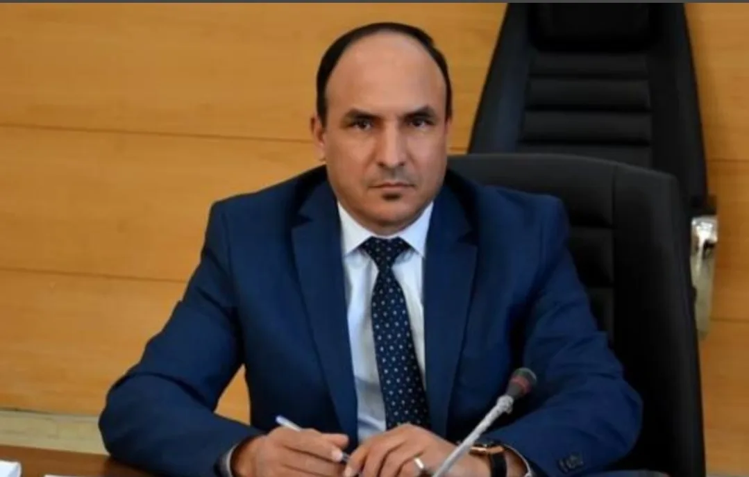 خطير :     جماعة الناظور ترفض … الوكالة الحضرية والعمالة يرخصان للمقاول العلالي بالبناء فوق أرض بعد تسوية مشبوهة