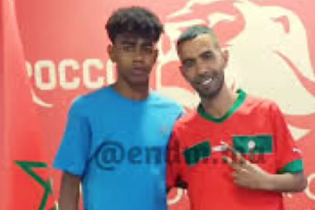 والد النجم العالمي الصاعد “لامين جمال” يمارس ضغطا كبيرا على إبنه لتمثيل منتخب المغرب عوض إسبانيا